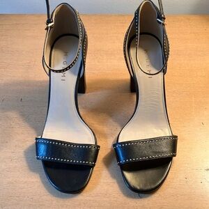 M Gemi open toe black size 40 1/2 high heeled sandal